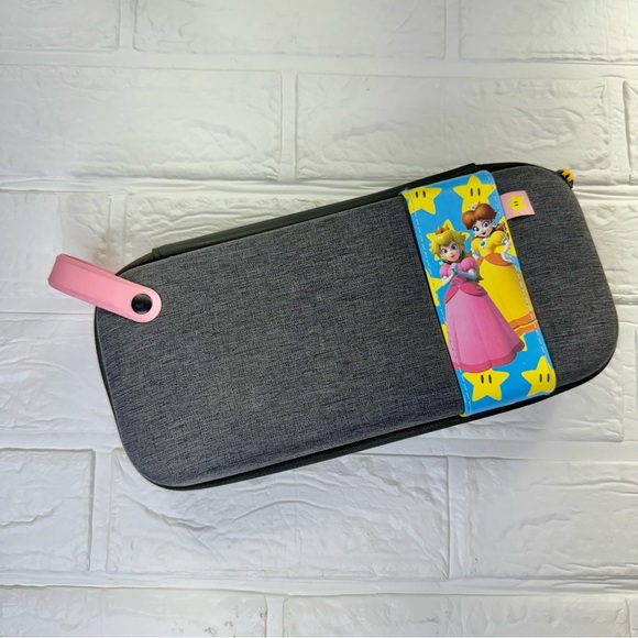 Nintendo Switch Super Mario Deluxe Travel Case Princess Peach Daisy - Picture 2 of 10